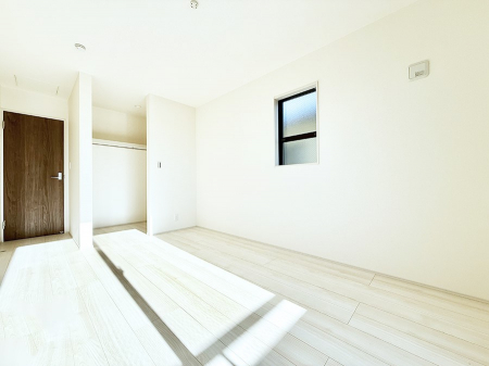 �Q���@�������Ƌ�����܂��z�u����΍L�X�Ƃ�����Ԃ��g�������₷���A�����b�N�X�������Ԃ��߂����܂�