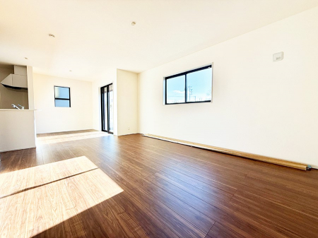 ���r���O�@�����������������Ɠ��ʂɂ���A�e���̋��