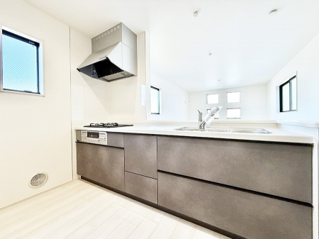 �L�b�`���@�������V���v���ŋ@�\�I�A�����g���₷���L�b�`��