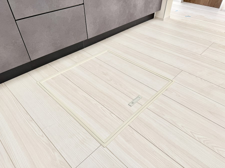 ���̑����ρ@�ݔ����B�ꂽ���[�X�y�[�X�ŉƑS�̂��X�b�L��