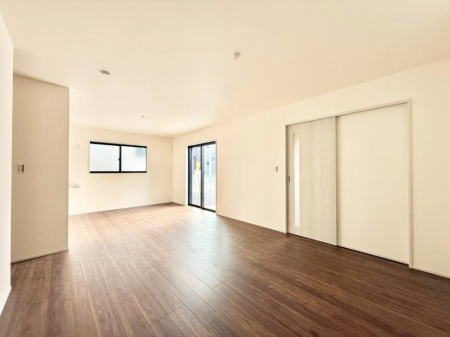 ���r���O�@�������V���v���������ґ�A��؂Ȑl�Ɖ߂����S���قǂ�����