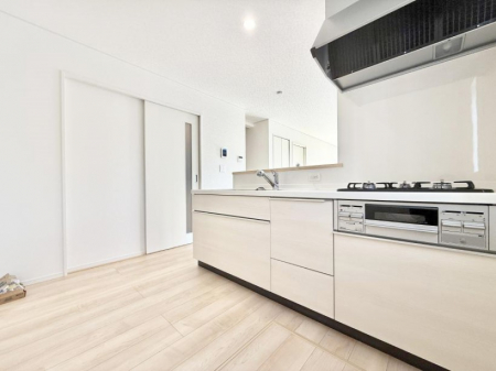 �L�b�`���@�������V���v���Ŕ������S�n�悢���Ԃ𐶂ރL�b�`�����