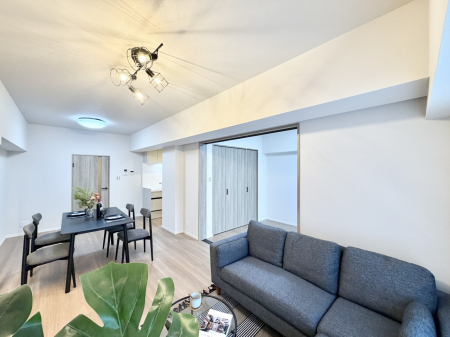 ���r���O�@���������R�̌����������݁A���邢��Ԃ��L����܂�