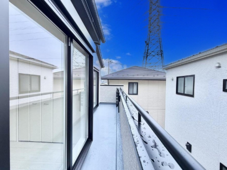 oRj[@ G߂̈ڂ낢JIȋԂł