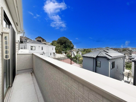 oRj[@ G߂̈ڂ낢JIȋԂł