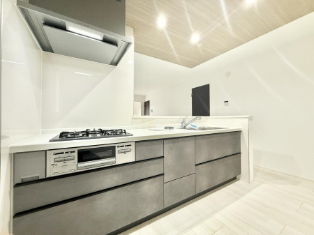 �L�b�`���@�����������������Ԃ����܂��A�Ί炠�ӂ��L�b�`��