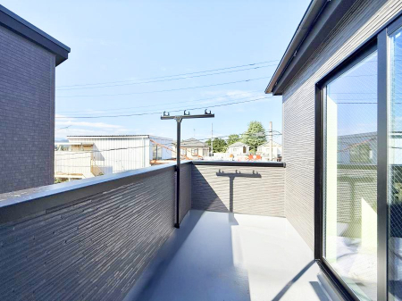 oRj[@ G߂̈ڂ낢JIȋԂł