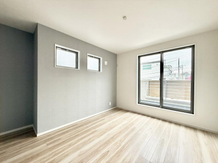 �q�������@�������v���C�x�[�g��ԂƂ��ĐÂ��ŗ�������������񋟂��Ă���܂�