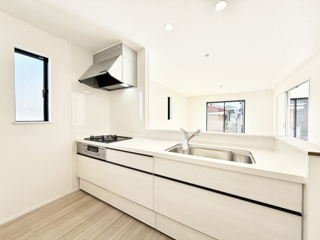 �L�b�`���@�������L���C�ɕЕt���A�g���₷���L�b�`��