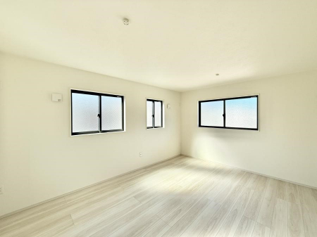 �Q���@�������Ƌ�����܂��z�u����΍L�X�Ƃ�����Ԃ��g�������₷���A�����b�N�X�������Ԃ��߂����܂�