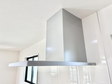 ���̑����ρ@�ݔ����t�[�h�ɕ����Ă���ׁA���������C��ɗU������A�����I�ɔr�����ł��܂�