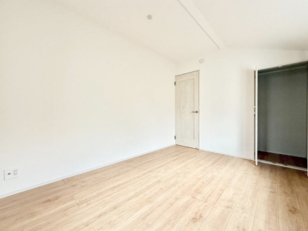 �Q���@���������̔z�u��ʋC���̗ǂ��݌v�ŕ����̋�C�������炸�A��ɐV�N�ȋ�C������܂�