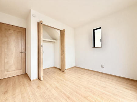 �q�������@�������v���C�x�[�g��ԂƂ��ĐÂ��ŗ�������������񋟂��Ă���܂�