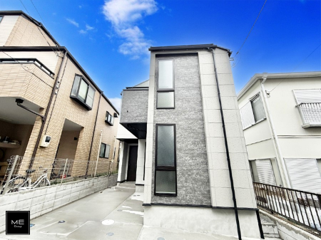 nOώʐ^@OρV炵n܂ꏊŁAƑJ[߂