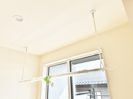 ���̑����ρ@�ݔ����V��⎞�Ԃ��C�ɂ������󕨂������A���O������ߗނ����܂��B