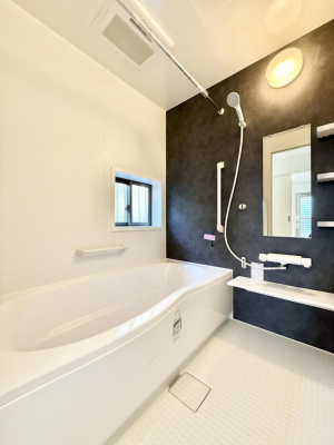 �����@�������������A������芰����o�X���[��