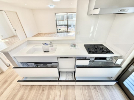 �L�b�`���@�����������������Ԃ����܂��A�Ί炠�ӂ��L�b�`��