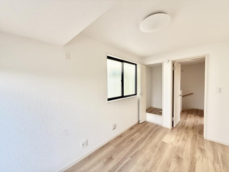 �q�������@�������Ƌ�⃌�C�A�E�g�����R�ɔz�u�ł��邽�ߎg�����肪�ǂ����K�ɉ߂����܂�