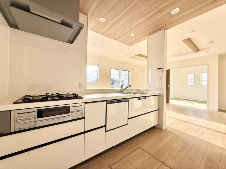 �L�b�`���@�������V���v���Ŕ������S�n�悢���Ԃ𐶂ރL�b�`�����