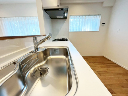 �L�b�`���@�����������������Ԃ����܂��A�Ί炠�ӂ��L�b�`��