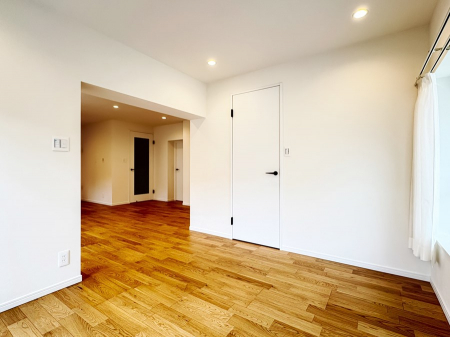 ���r���O�@���������R�Ɖ�b�����܂��A�S�n�悢�ЂƂƂ�