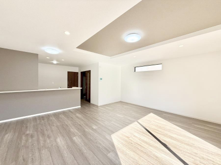 ���r���O�@�������Ƒ��̎��Ԃ��ʂ�A���K�Ŗ��������