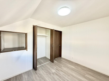 �q�������@�������v���C�x�[�g��ԂƂ��ĐÂ��ŗ�������������񋟂��Ă���܂�