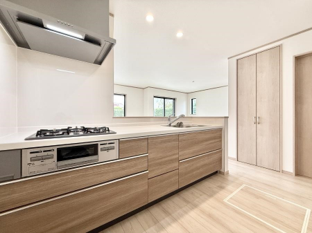 �L�b�`���@�������V���v���ŋ@�\�I�A�����g���₷���L�b�`��