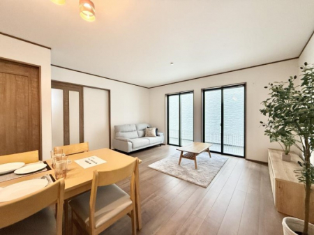 rO@̔zuʋC̗ǂ݌vŕ̋C炸AɐVNȋC܂