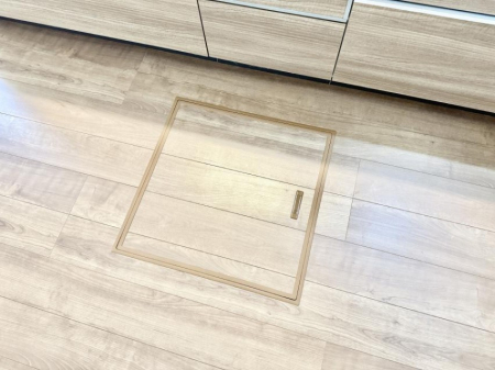 ̑ρ@ݔBꂽ[Xy[XŉƑŜXbL