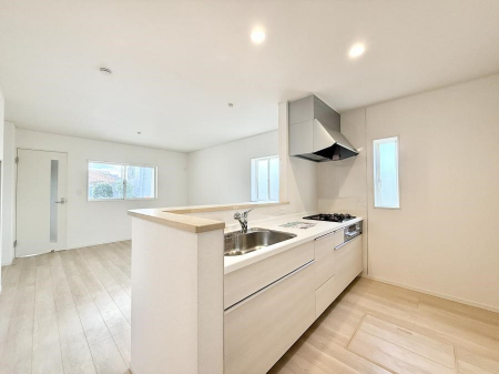 �L�b�`���@�������A�C�f�A�L����A�N���G�C�e�B�u�ȗ������