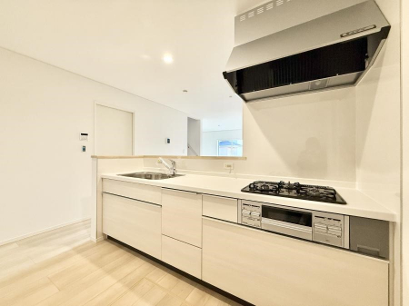 �L�b�`���@�������V���v���Ŕ������S�n�悢���Ԃ𐶂ރL�b�`�����