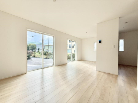 ���r���O�@�����������������Ɠ��ʂɂ���A�e���̋��