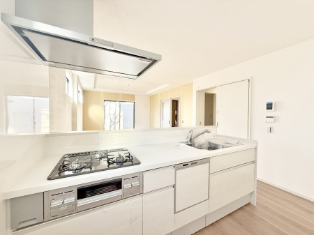 �L�b�`���@�������V���v���ŋ@�\�I�A�����g���₷���L�b�`��