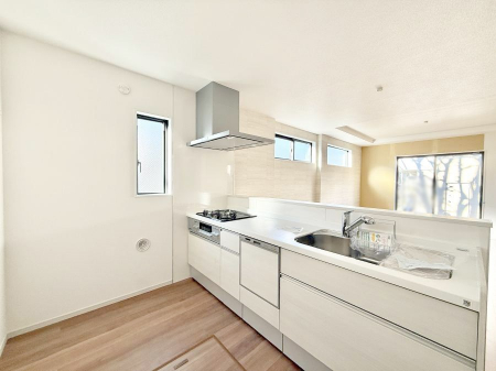 �L�b�`���@�������L���C�ɕЕt���A�g���₷���L�b�`��