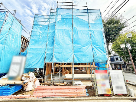 nOώʐ^@OρV炵n܂ꏊŁAƑJ[߂