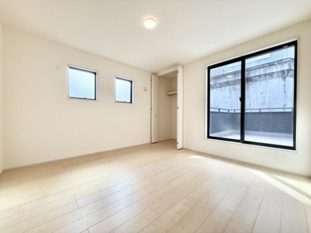 �q�������@�������v���C�x�[�g��ԂƂ��ĐÂ��ŗ�������������񋟂��Ă���܂�