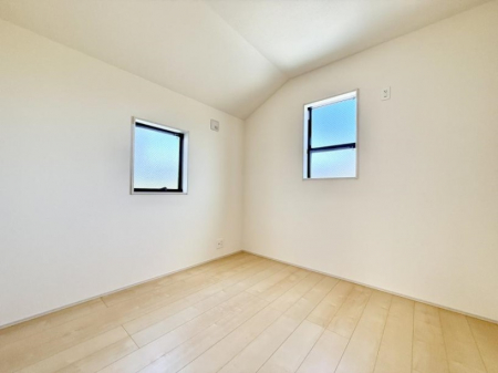 �q�������@�������d����׋��̃X�y�[�X�Ɏg�����ƂŁA�W�����₷���Â��Ȋ��������܂�