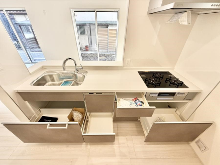 �L�b�`���@�������A�C�f�A�L����A�N���G�C�e�B�u�ȗ������