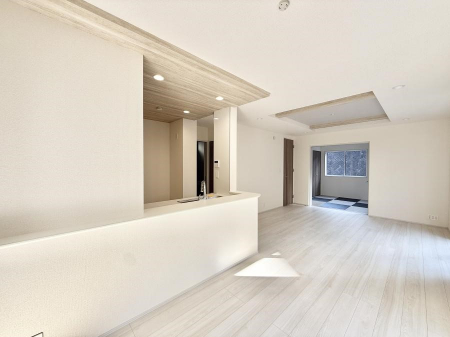 ���r���O�@�����������������Ɠ��ʂɂ���A�e���̋��