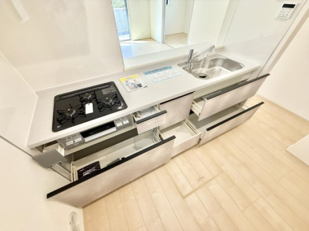 �L�b�`���@�������A�C�f�A�L����A�N���G�C�e�B�u�ȗ������