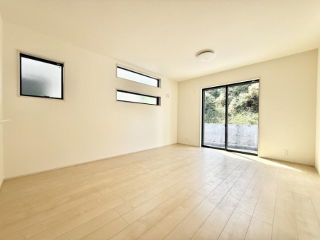 ���r���O�@�����������������Ɠ��ʂɂ���A�e���̋��