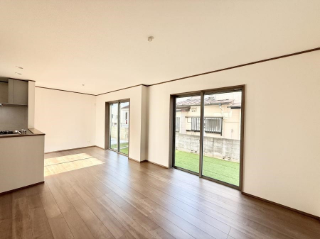 ���r���O�@���������C�ɓ���̏ꏊ�ŁA�̂�т�Ƃ������Ԃ�