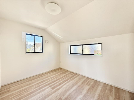 �Q���@���������̔z�u��ʋC���̗ǂ��݌v�ŕ����̋�C�������炸�A��ɐV�N�ȋ�C������܂�