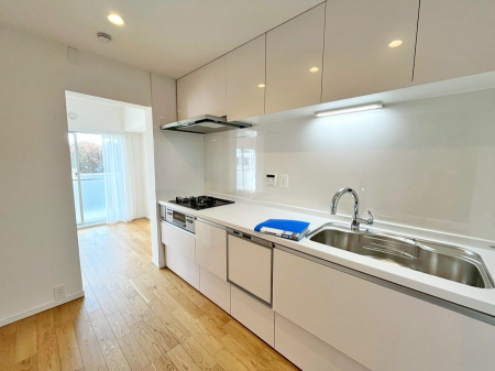 �L�b�`���@�������Â��ȗm���œǏ����ɏW���ł���ꏊ