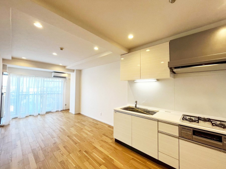 ���r���O�@���������C�ɓ���̏ꏊ�ŁA�̂�т�Ƃ������Ԃ�