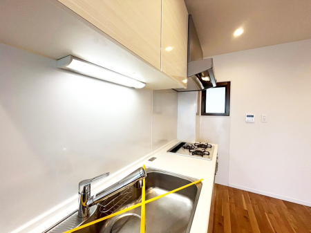 �L�b�`���@�������V���v���Ŕ������S�n�悢���Ԃ𐶂ރL�b�`�����