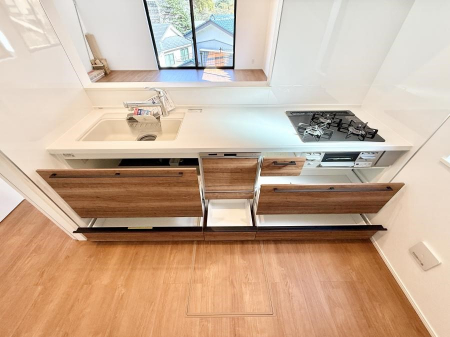 �L�b�`���@�������L���C�ɕЕt���A�g���₷���L�b�`��