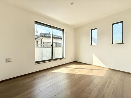 �Q���@���������̔z�u��ʋC���̗ǂ��݌v�ŕ����̋�C�������炸�A��ɐV�N�ȋ�C������܂�