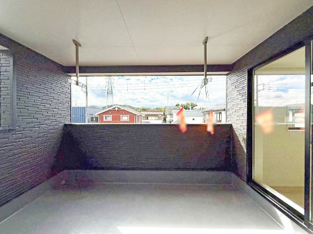 oRj[@ G߂̈ڂ낢JIȋԂł